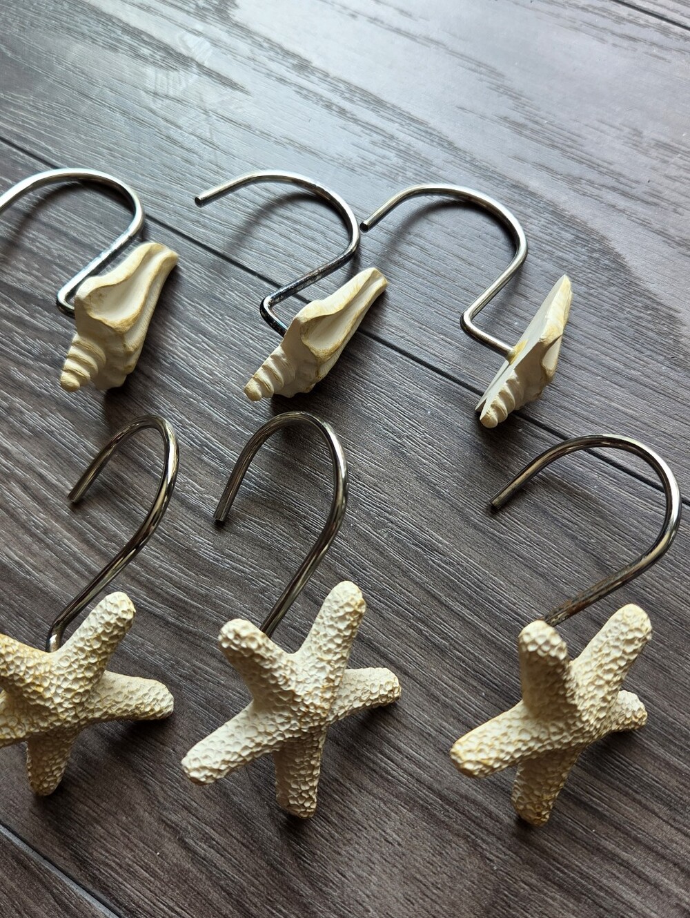 Seashell Shower Hooks - Picture 3 of 8